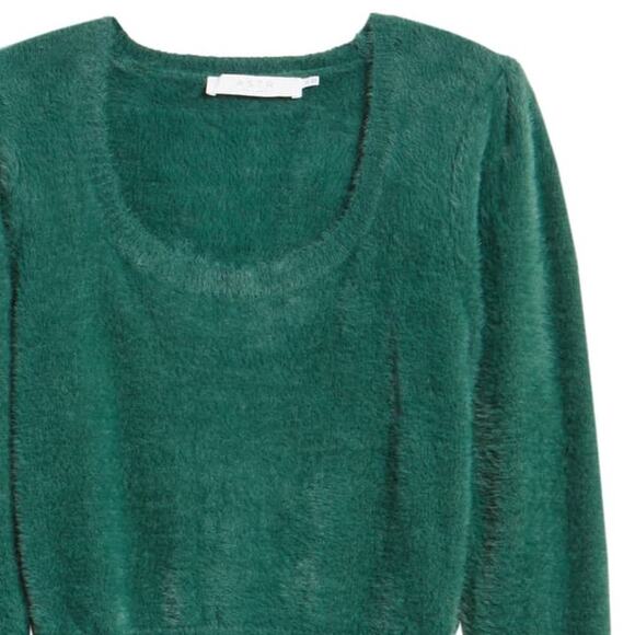 ASTR The Label Fuzzy Crop Sweater Green Size Large - Picture 8 of 12